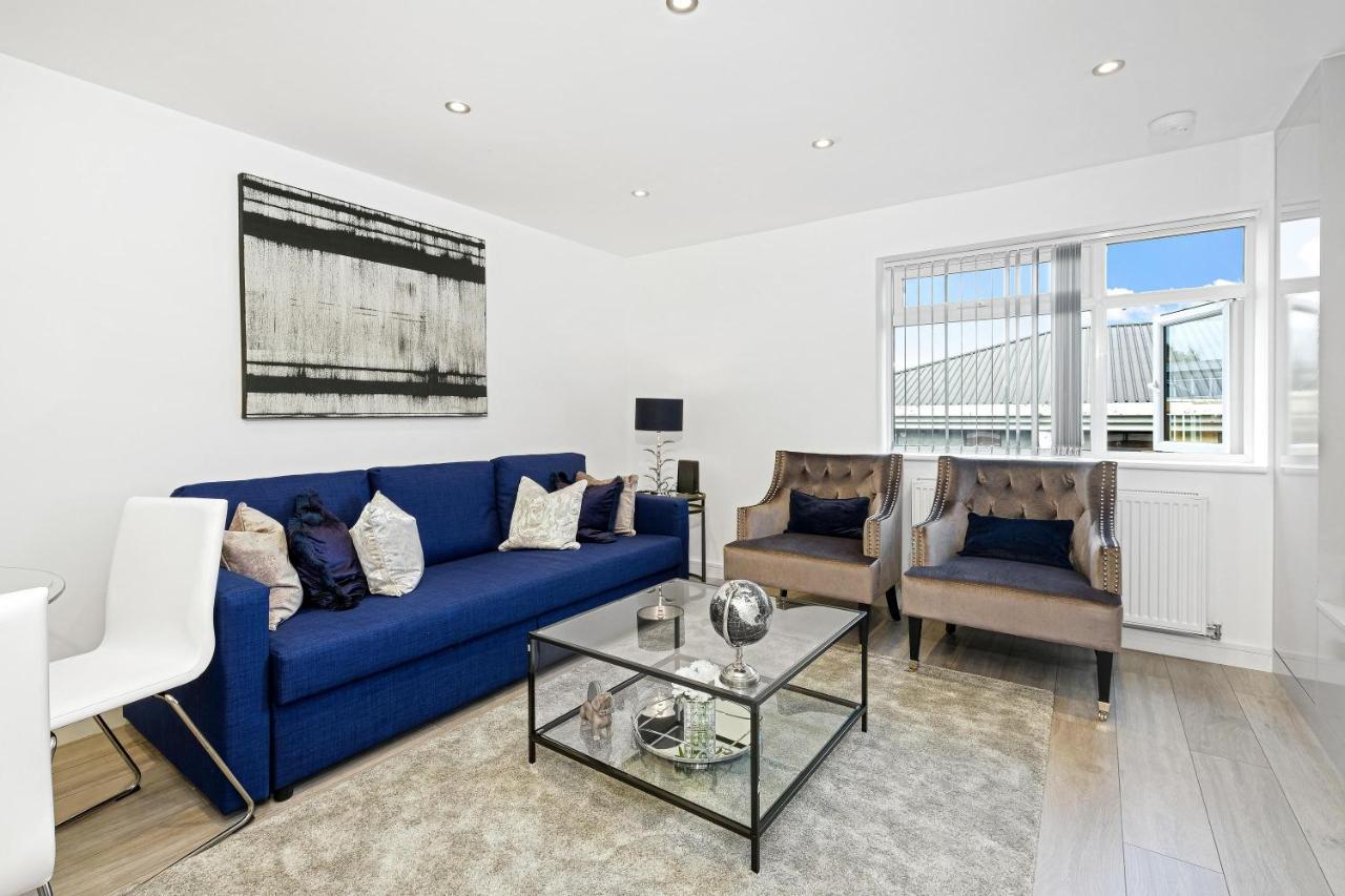 St Martins 2 Bedroom Apartments In Ruislip By 360 Stays מראה חיצוני תמונה