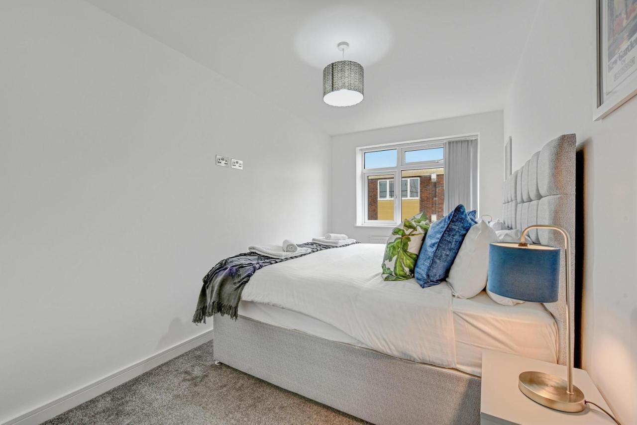 St Martins 2 Bedroom Apartments In Ruislip By 360 Stays מראה חיצוני תמונה