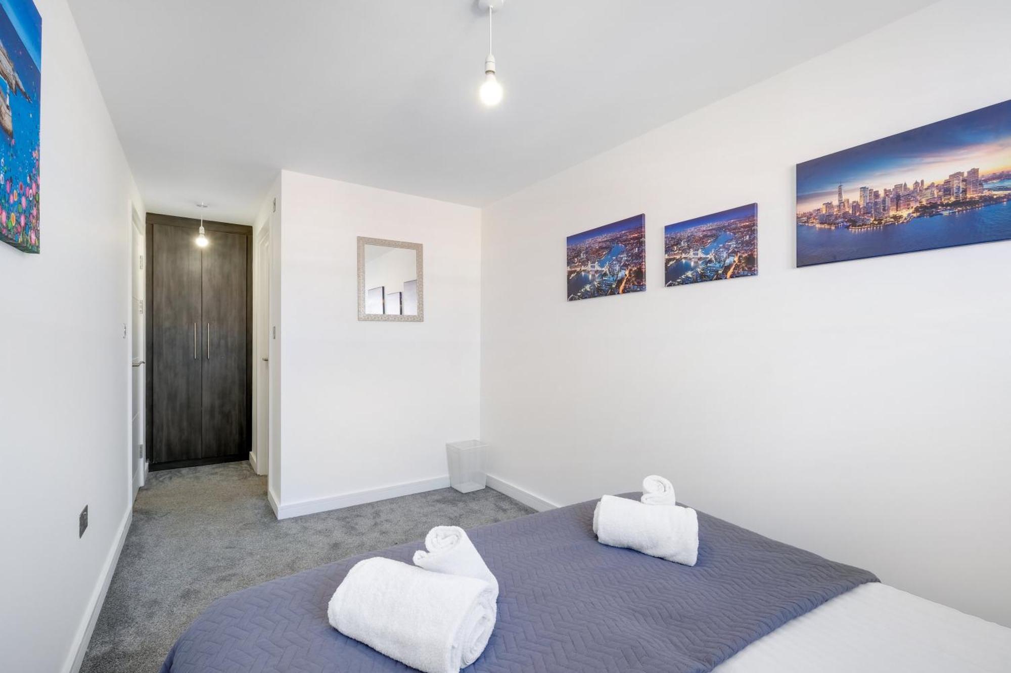 St Martins 2 Bedroom Apartments In Ruislip By 360 Stays מראה חיצוני תמונה