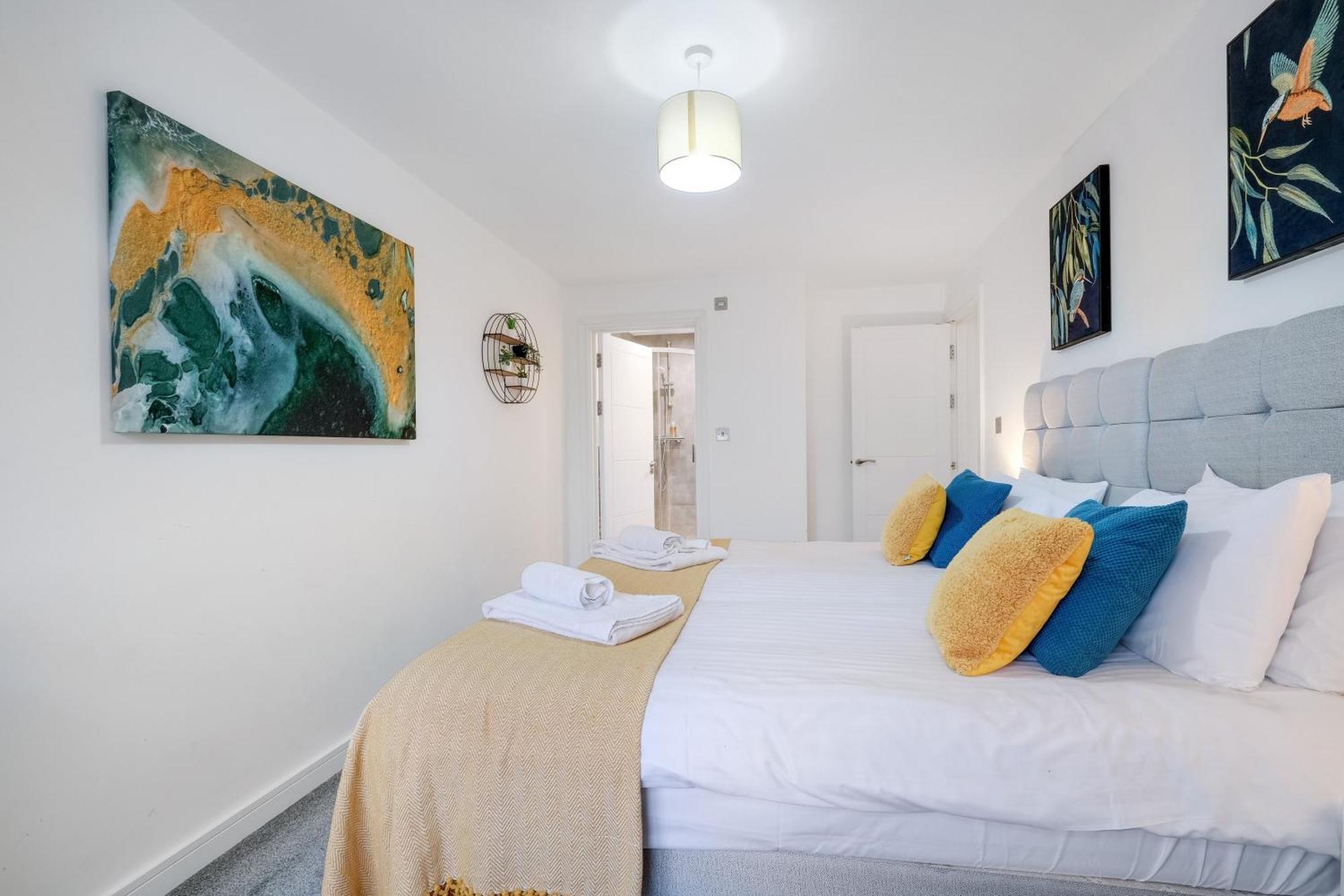 St Martins 2 Bedroom Apartments In Ruislip By 360 Stays מראה חיצוני תמונה