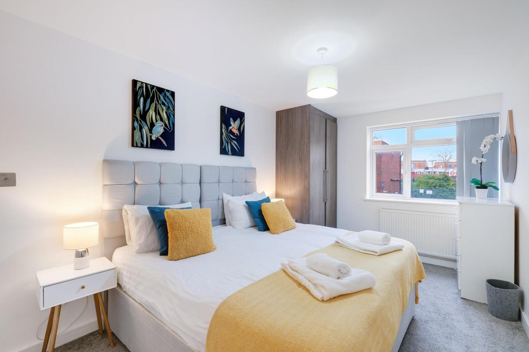 St Martins 2 Bedroom Apartments In Ruislip By 360 Stays מראה חיצוני תמונה